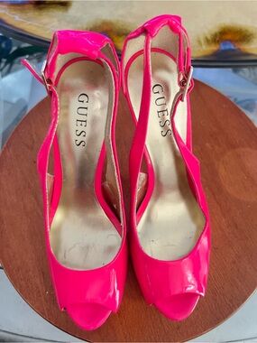 GUESS Hot Pink Patent Peep-Toe Slingback Heels